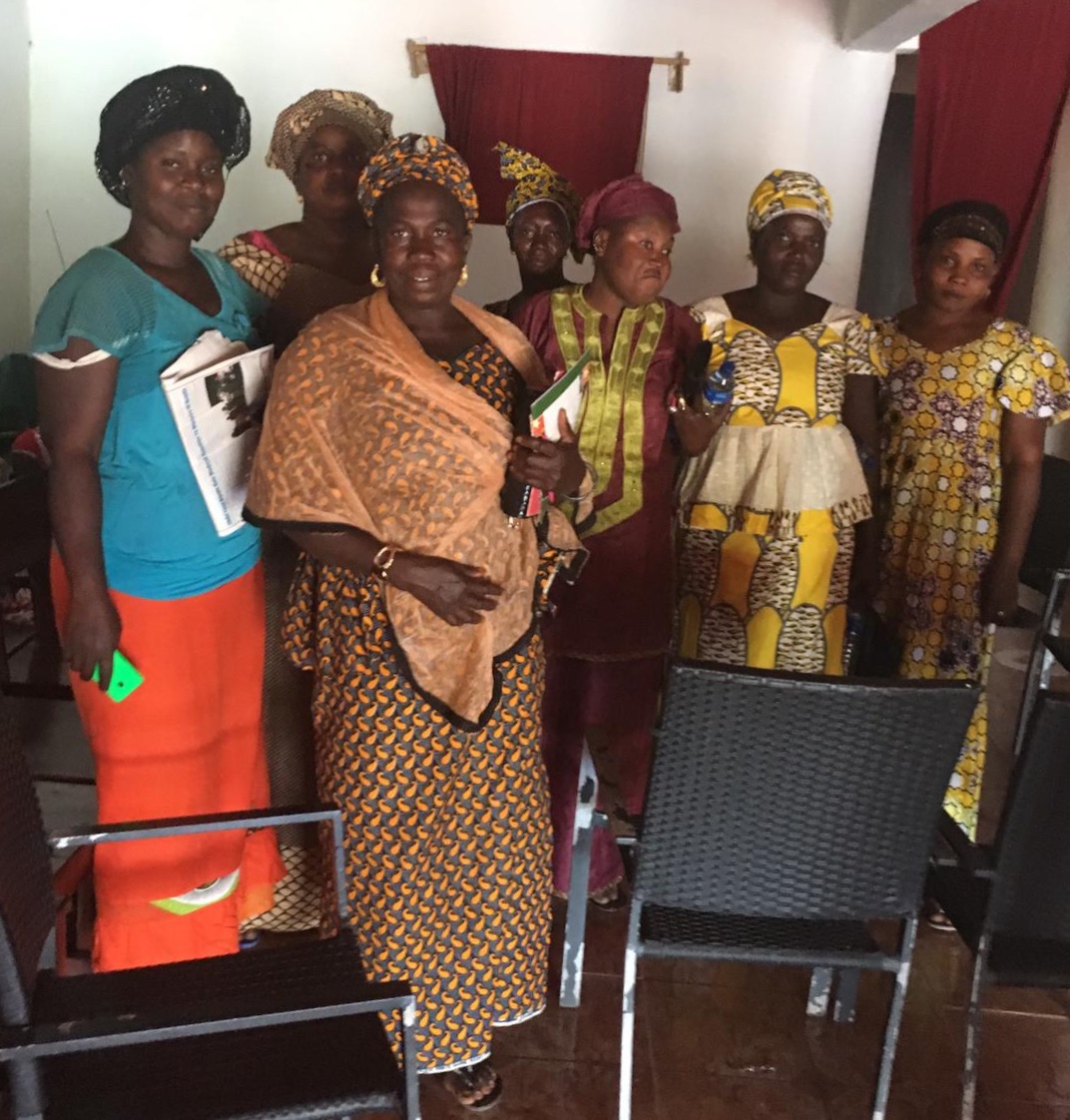 96B90869-C3D3-4727-9895-C2C7A1A38446